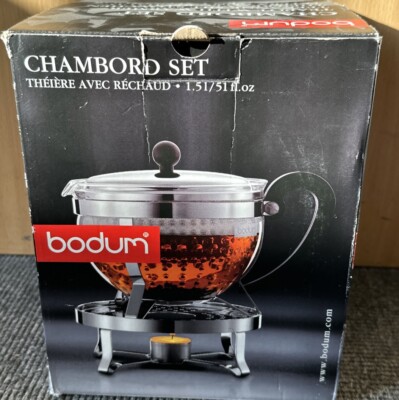 Bodum K11143-16 Chambord Set, Teekocher 1,5L, mit Rechaud glänzend - silber/schwarz