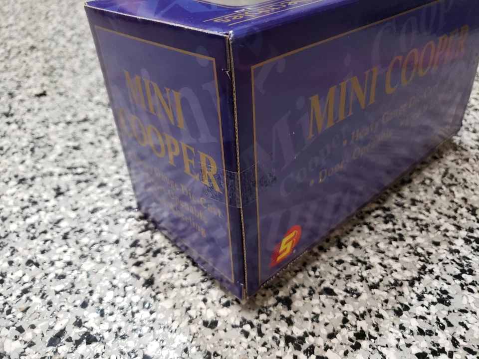 Solido Mini Cooper 1/16 Ultra Rare! MIB - Image 3 of 4