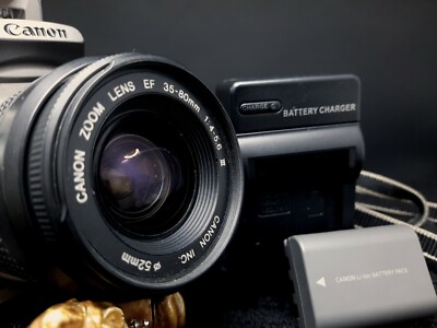 Canon EOS kiss Digital N DS126071 デジタル一眼カメラ○ジャンク品