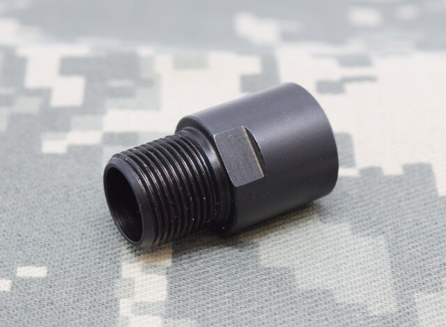 Metric Thread Adapter 13.5x1 Left hand to 1/2