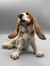A Breed Apart Basset Hound "Berty" Figurine - Country Artists 02843 Sculpture