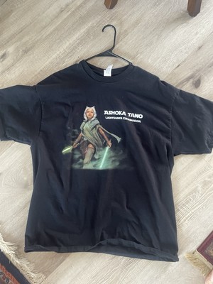 Ashoka Tano Lightsaber Eskrimador Star Wars Shirt XL