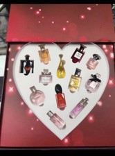 This is a Fragrance Favorites Discovery Gift Set 12 Piece for Her containi