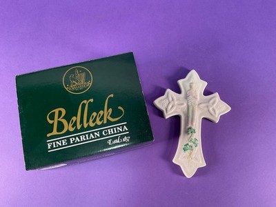 Belleek Kommunionkreuz Junge