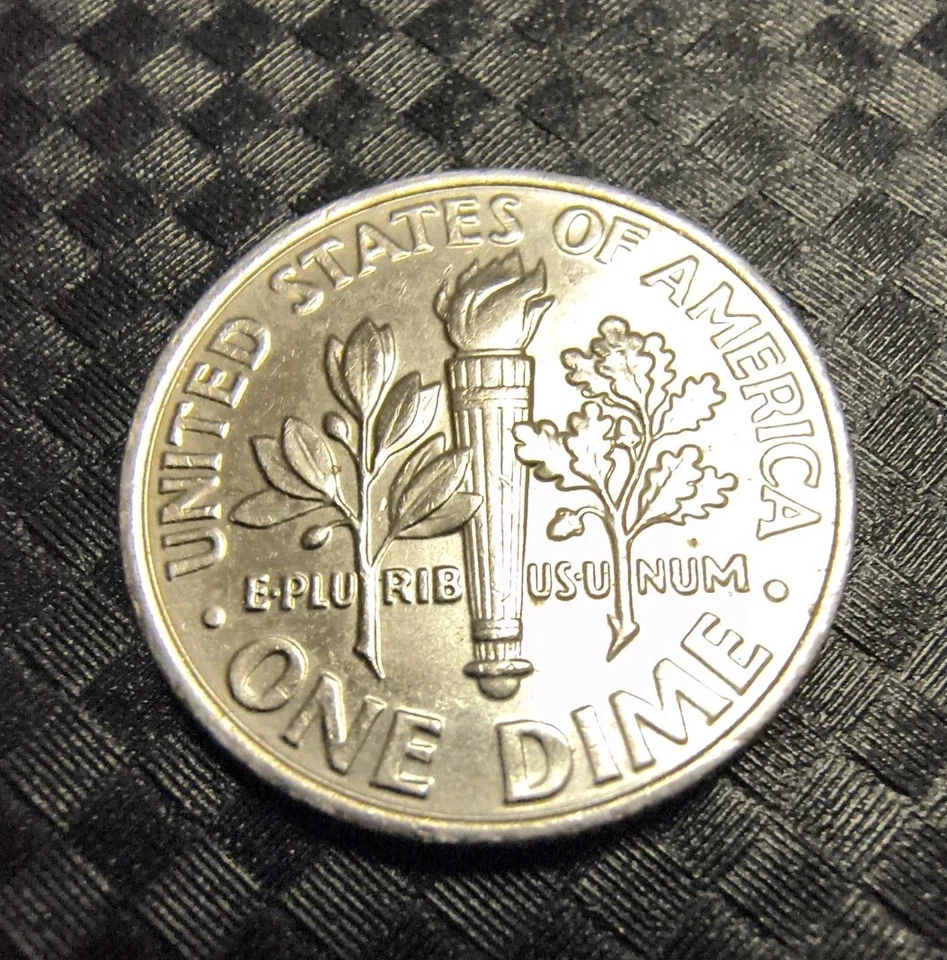 2014 D Roosevelt Dime Double Leaf & Lettering Offset Wide Rim Die Chip On Ear - Image 3 of 4