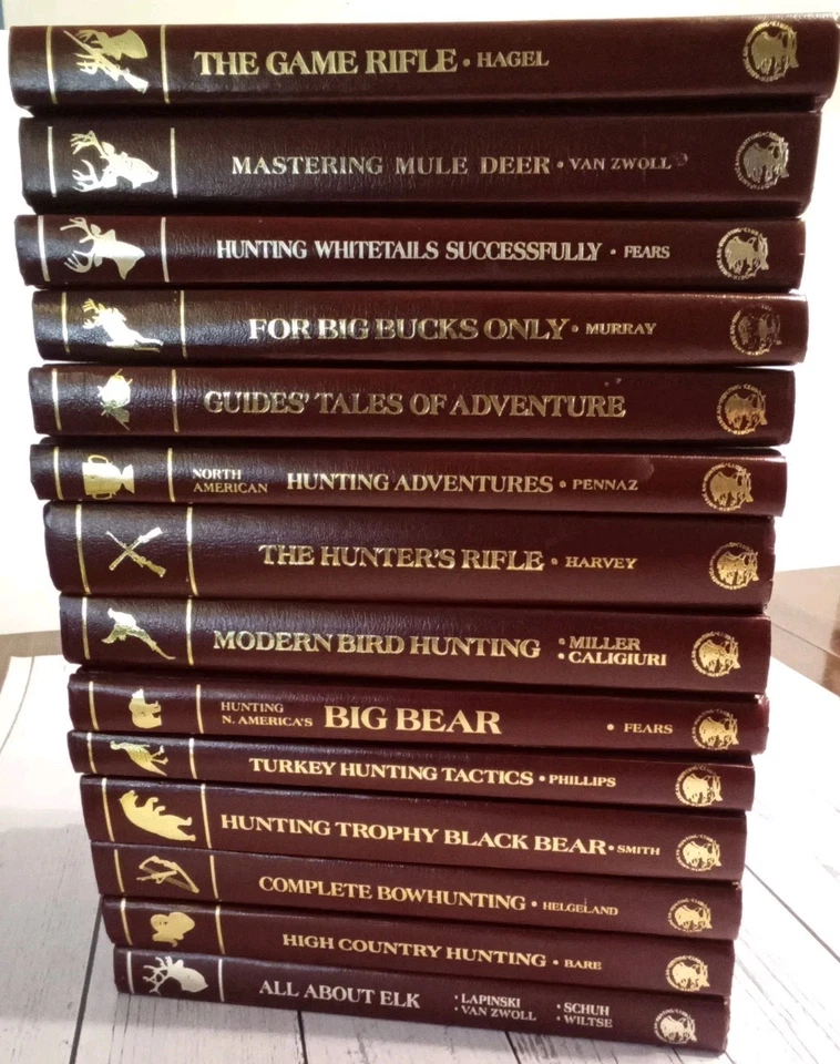 Лот из 14 книг North American Hunting Club в твердом переплете 1986 - 1992  - Изображение 2 из 4