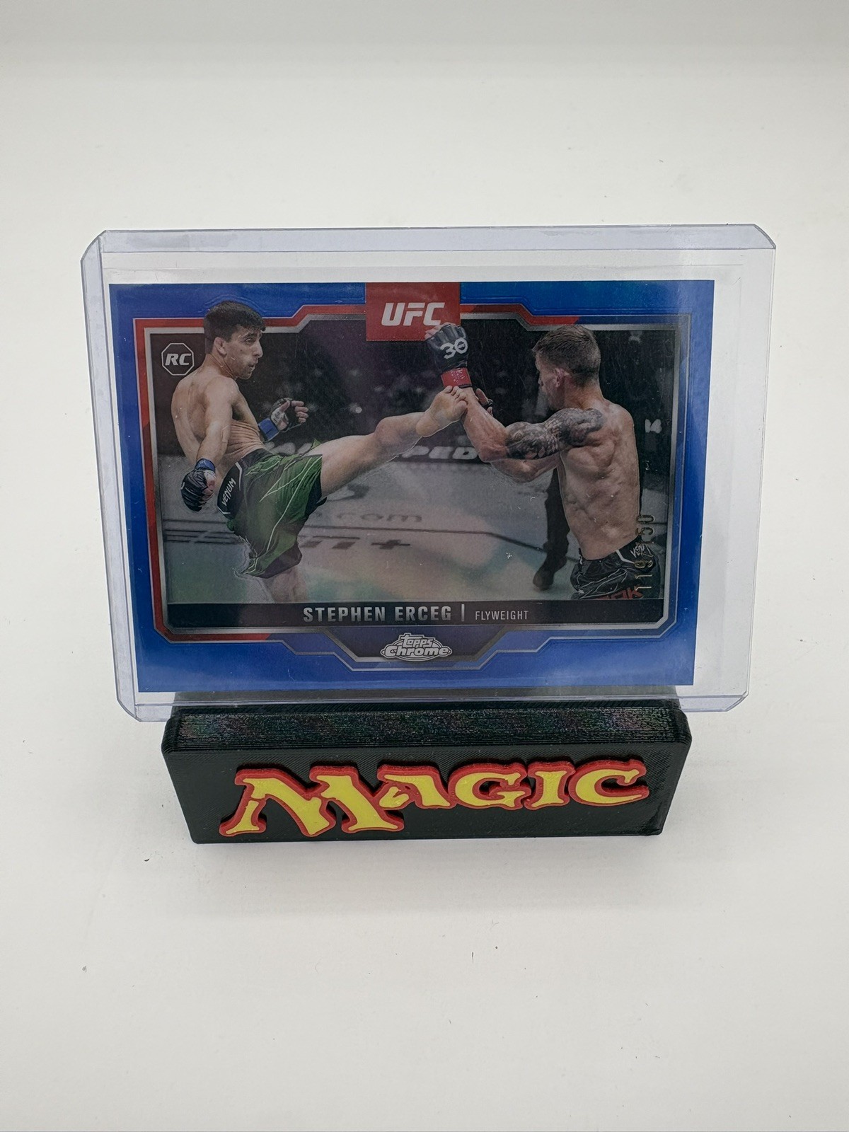 2025 Topps Chrome UFC - Stephen Erceg #63 Blue Refractor 119/150 (RC)