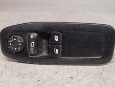 PEUGEOT 208 MK1 2014 RIGHT FRONT ELECTRIC WINDOW SWITCH RHD 96751120ZD