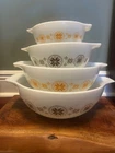 Vtg Pyrex Town and Country Cinderella Mixing Bowl Set 441 442 443  444  1960's