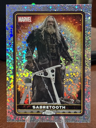 2025 TOPPS Chrome Marvel Deadpool Sabretooth #41 Mini Diamonds Refractor