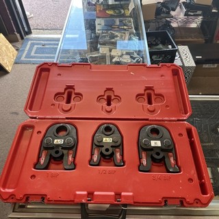 Milwaukee 49 16 2696 1/2" 1" Black Iron Jaws Kit for M18 Force Logic Tool BIP