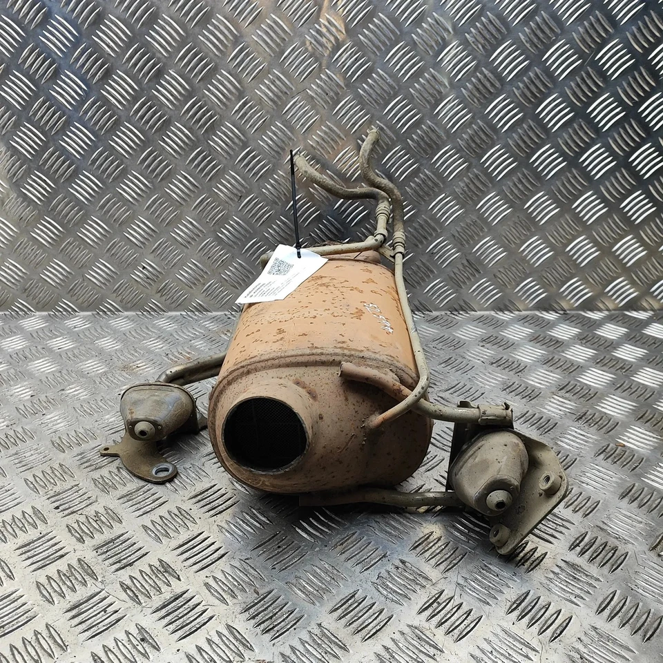 VW TOUAREG 7P5 Catalytic Converter 7P0254800A 3.0 Diesel 193 kW 2015 33083592 Foto 2 de 4