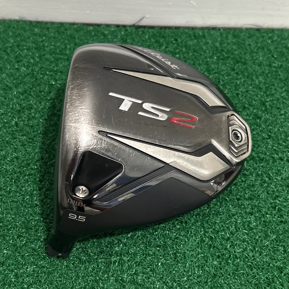 Titleist TS2 9.5 Degree Driver Left Handed HEAD ONLY W/ Head Cover Used - Image 2 of 4