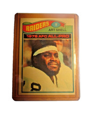 1977 Topps Art Shell Oakland Raiders #270