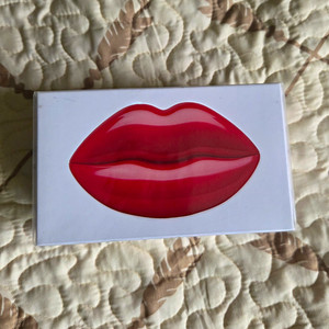 Kkw Fragrance Lips | eBay