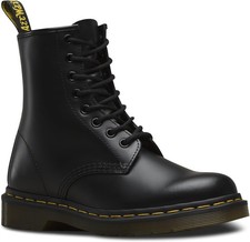 Dr. Martens 1460 8-Eye Leather Boot 7 Toddler, Black
