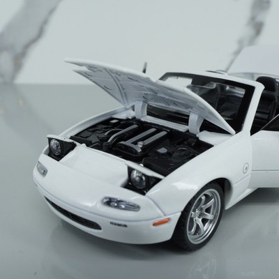Mazda MX 5 Miata - 1:32 Scale Diecast Model Car JDM White New Gift