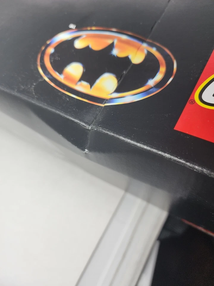 BATIMÓVIL LEGO BATMAN: SUPERHÉROES 1989 RETIRADO 76139 EDICIÓN COLECCIONISTA DC Foto 3 de 4