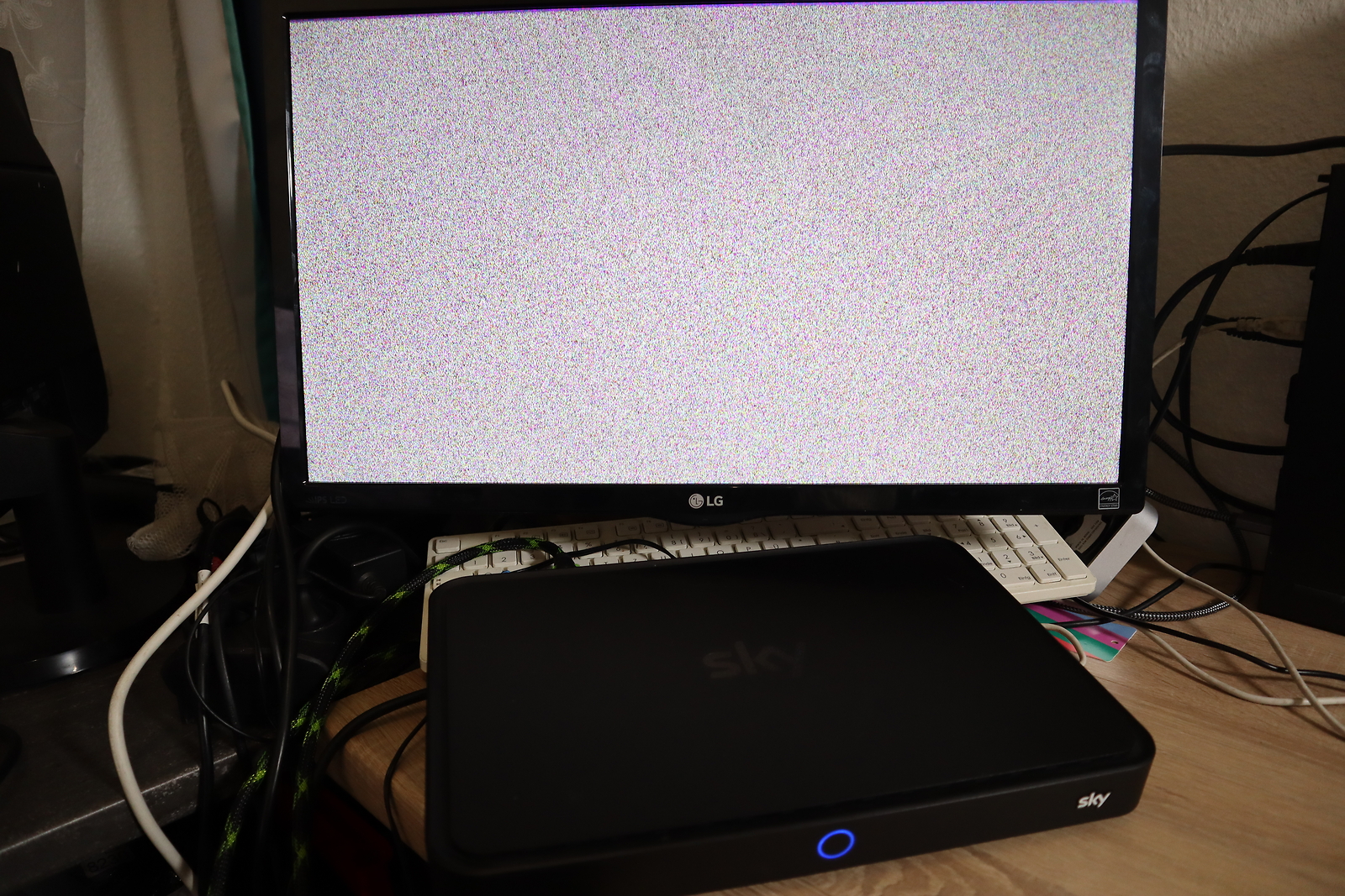 SKY Kabel Receiver 1TB Festplatte Humax Sky+ Pro ESD160C 4K UHD 1TB eBay