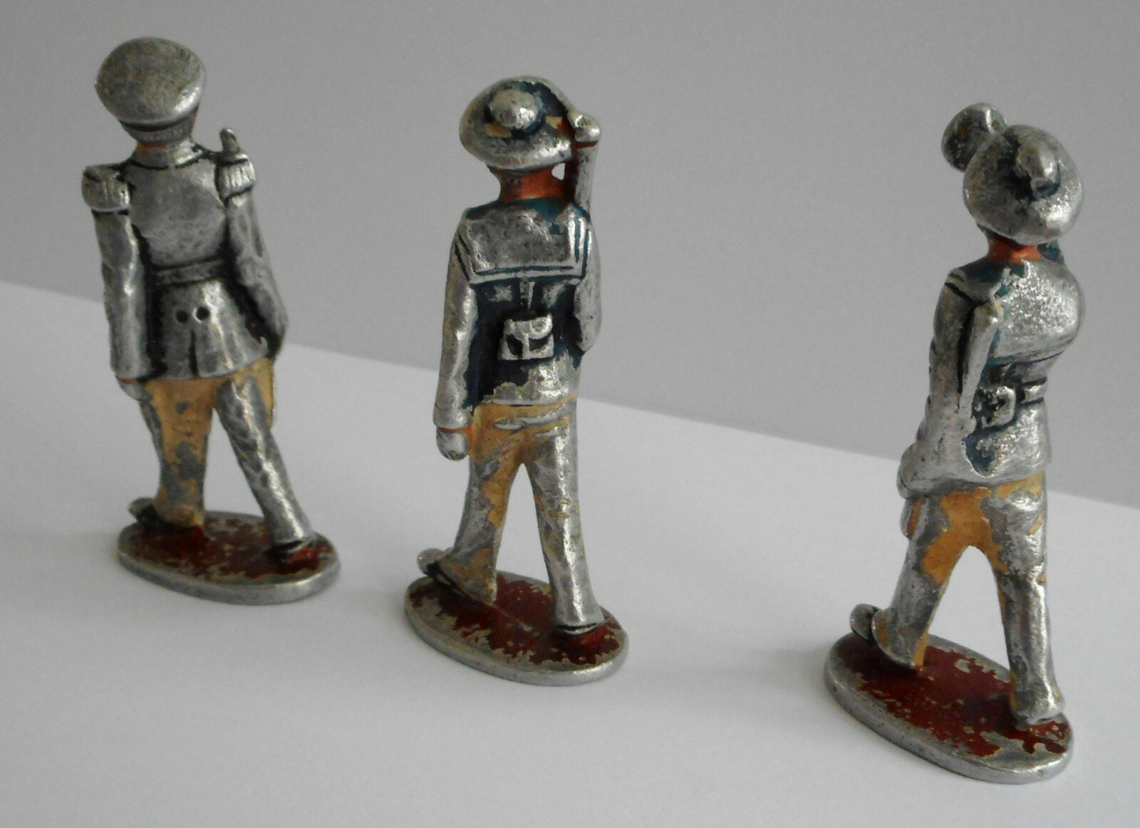 Lot De 2 Moutons Quiralu - Figurines Animalières D'occasion - Décoration Ou Jouet Vintage
