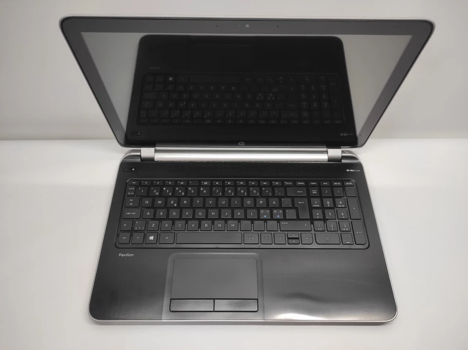 NOTEBOOK HP PAVILION 15 AMD A8-4555M 8GB RAM 1TB HD WIFI WEBCAM - Immagine 3 di 4