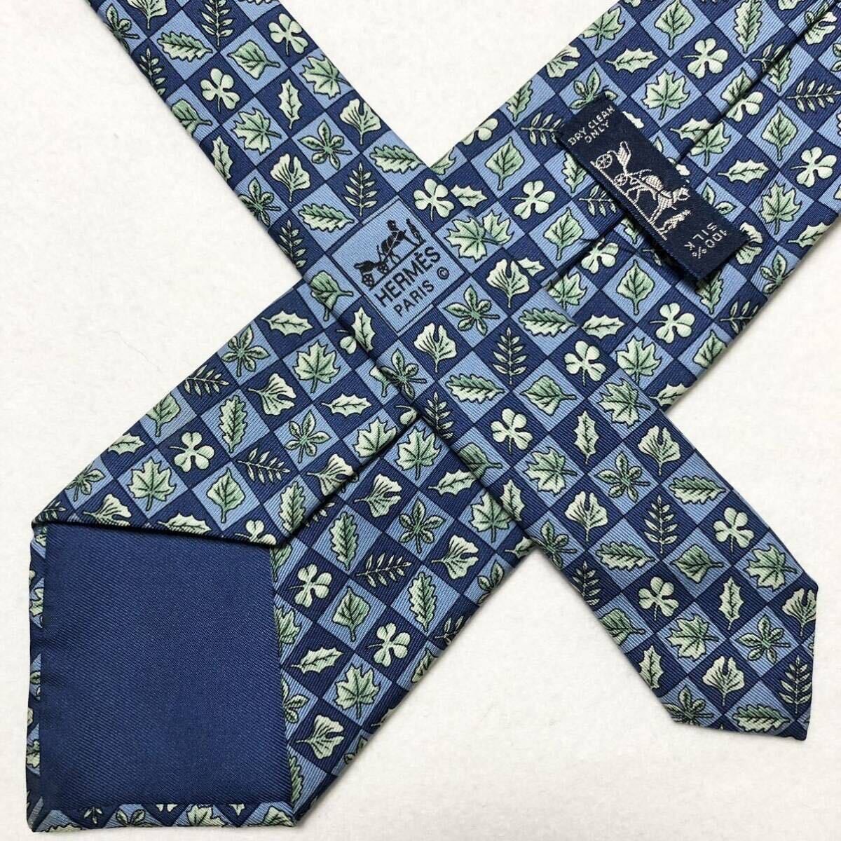 HERMES Tie Leaf Leaf Pattern Checkered Silk 100 M… - image 4