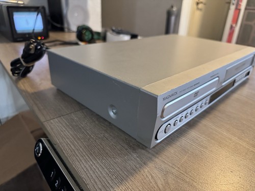 Magnavox MDV560VR HiFi Videorecorder/DVD-Player Kombination mit Fernbedienung funktioniert gut schneller Versand - Bild 7 von 15