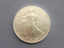 2025 AMERICAN SILVER EAGLE  1  OZ.  PURE FINE SILVER  999 BULLION COIN / BU-UNC