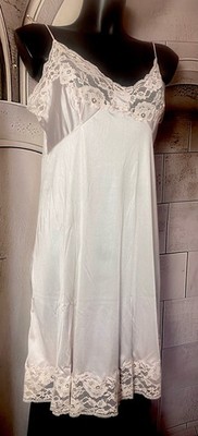  VINTAGE SEBA UNTERKLEID GR.4 NYLON ROSA GLÄNZEND ITALY