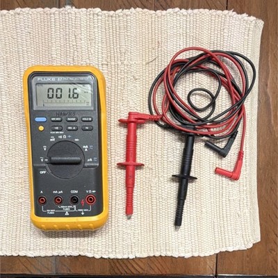 Fluke 87 True RMS Digital Multimeter CAT III with Test Leads, 4000 Count
