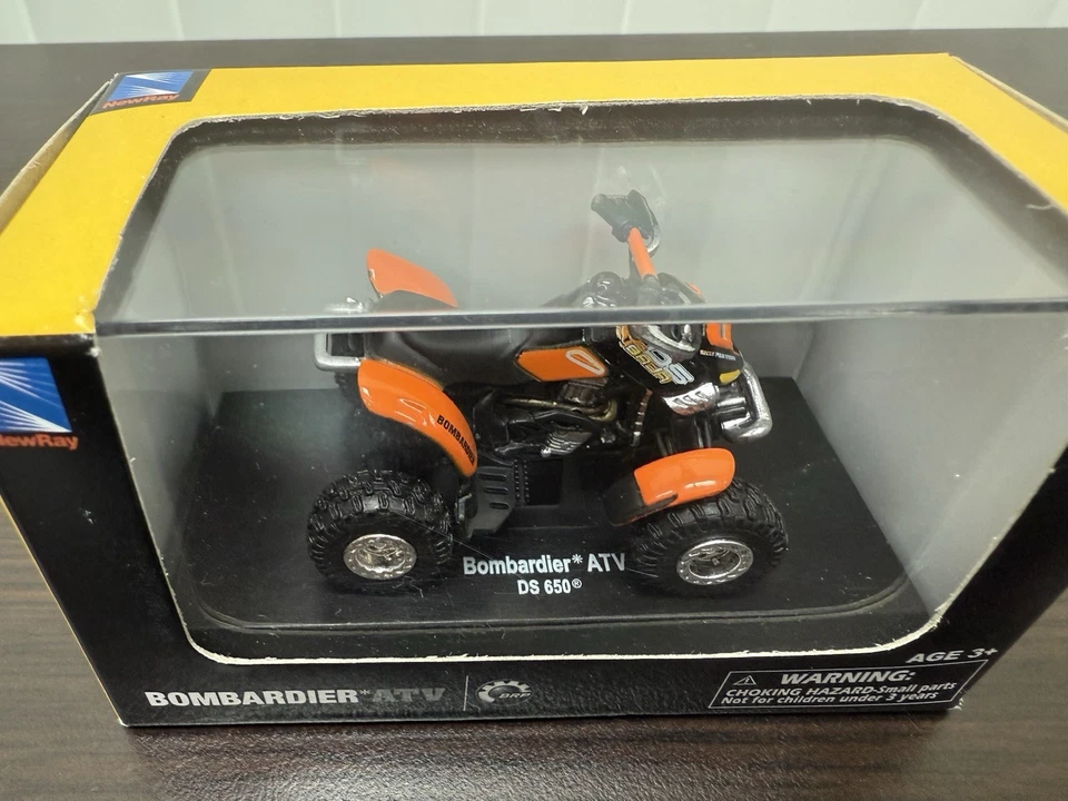 NewRay Bombardier DS650 ATV Quad, 1:32 Scale, Die Cast, Plastic Boxed In Case. - Image 3 of 4