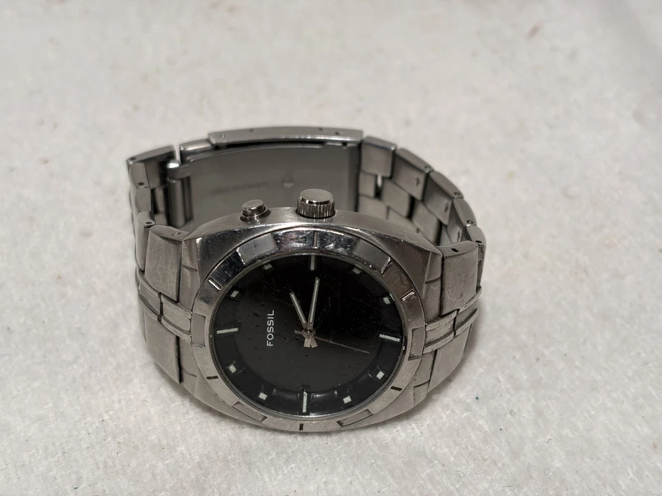 FOSSIL BIG TIC MENS QUARTZ WATCH MODEL BG-2037 - NEW BATTERY - image 2 of 4