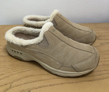 Easy Spirit Sephoenixtj Slip On Tan Clogs Shoes Size 7.5M