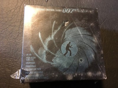 Deluxe Edition Bond 007 Gift Set (VHS, 1995, 7-Tape Set) for sale