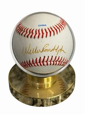 Willie Randolph New York Yankees MLB Autographed Baseball W/ Stand Case