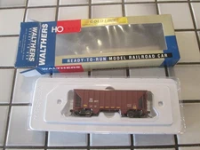 WALTHERS NORFOLK SOUTHEN GREENVILLE 100 TON TWIN HOPPER CAR HO SCALE