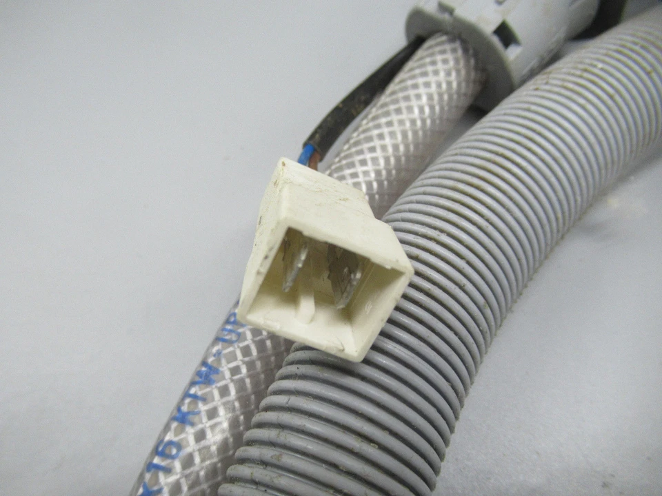 Zulaufschlauch passend wie Progres PL131OW, wie Zanussi ZDTS Eltek 102 100390 62 - Bild 2 von 3