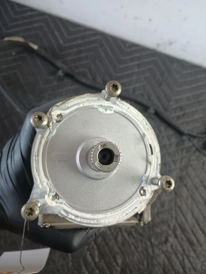 Dodge Challenger 2018 3,6 L tracción trasera bomba de dirección asistida motor usado OEM 38010120 Foto 4 de 4