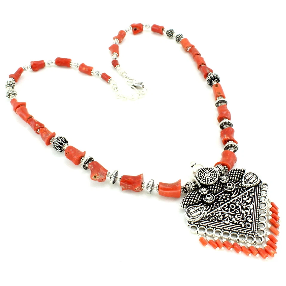 Collar de piedras preciosas coral natural piedras preciosas joyería antigua con cuentas hecha a mano joyería Foto 2 de 2