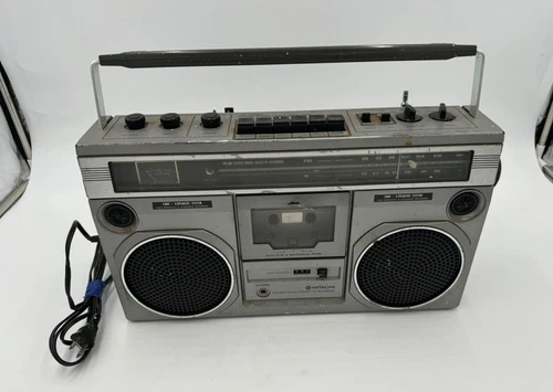 Vintage Hitachi Ghetto Blaster TRK-7500H Cassette Player Recorder AM/FM PLS READ