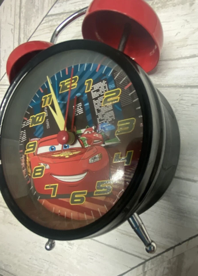 Disney Cars Mcqueen Alarm Desk Clock 3.75" Home or Office Decor child clock - Image 4 of 4