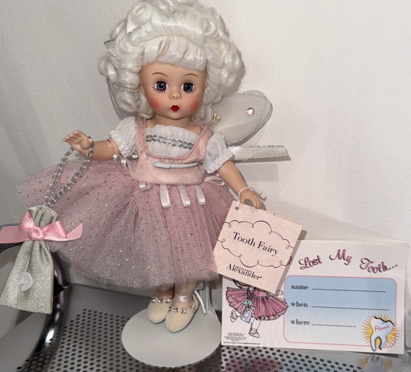 MADAME ALEXANDER TOOTH FAIRY WITH SILVER POUCH RARE 8" DOLL #42735 2005