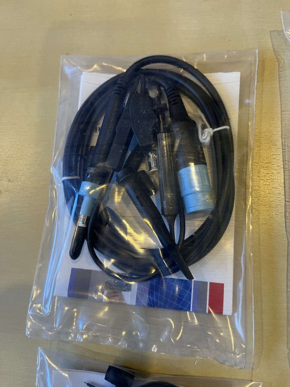 Tektronix THP0301-B 300 MHz 10X Voltage Probe Oscilloscope Test Probe