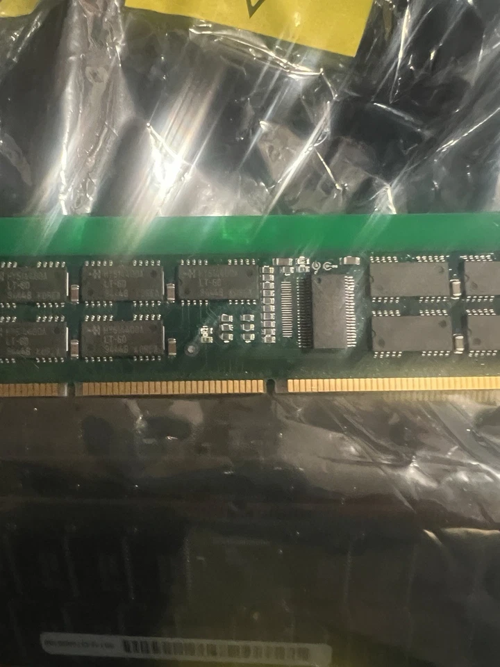 Sun 501-2470 8 MB 168 PINES 5,0 V ECC 1 x 72 página rápida 60 n DIMM / AHORRO 5 Foto 2 de 3