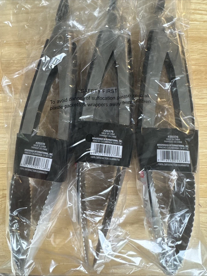 GoodCook Stainless Steel Serving Locking 9 inch Tongs 3 Pack! - Image 2 of 4