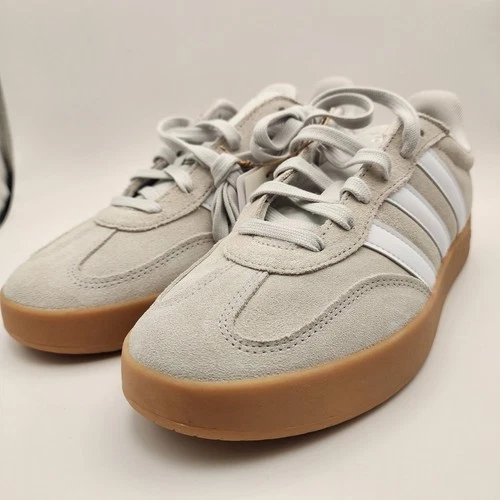 Adidas Barreda Size 10 JR1325