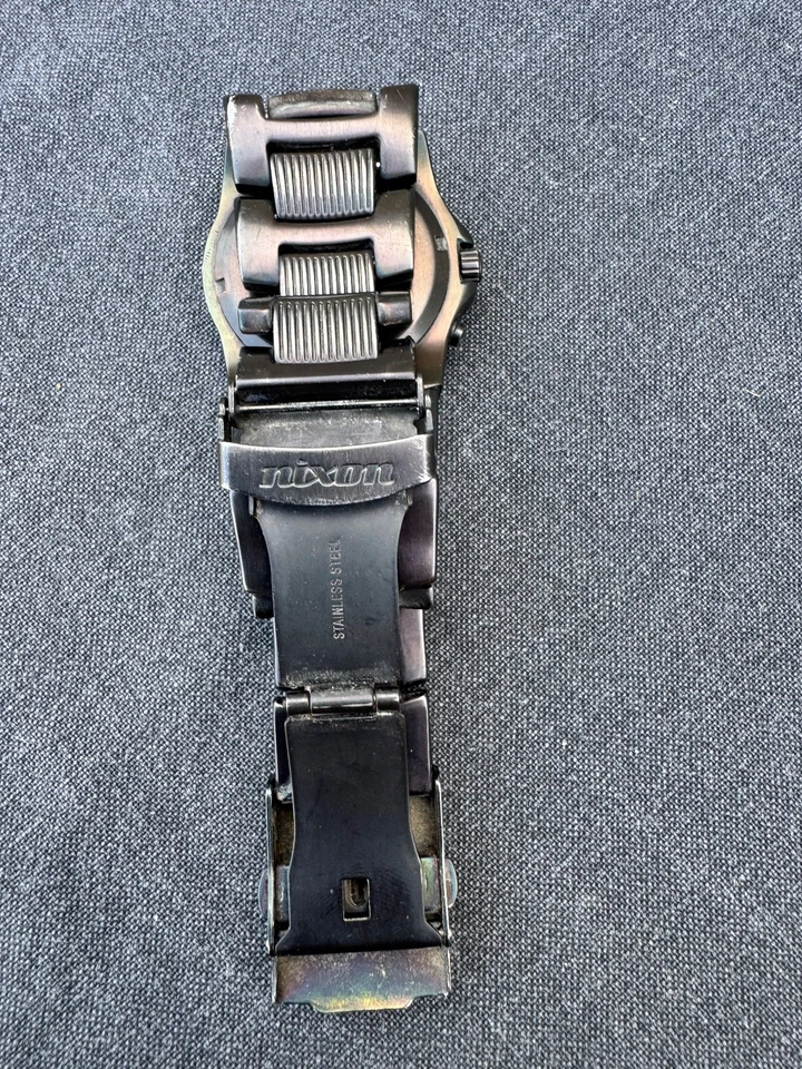 MENS NIXON THE BLACK SS ROVER DARKNESS PREVAILS JAPAN MOVT - Image 4 of 4