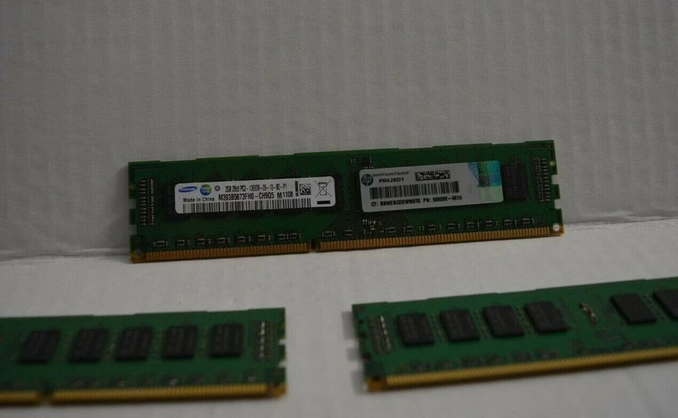 Six (6) Samsung M393B5673FH0-CH9Q5 - 2GB DDR3 240-Pin Registered Memory Ram - Image 4 of 4