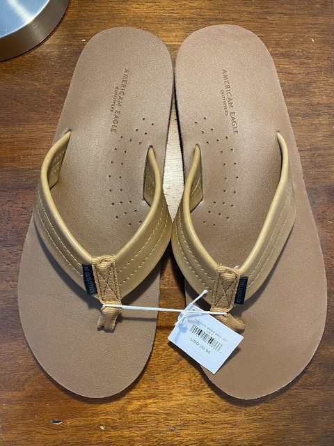 nike flip flops size 12