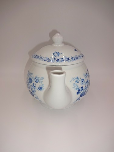 Laura Ashley Sophia Teapot Tea Pot & Lid White Blue Floral 5 Cups - Picture 2 of 7